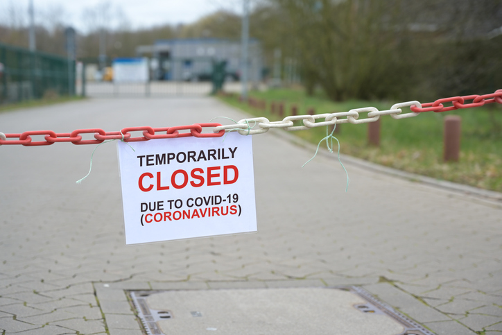 Closed sign outside school due to covid-19